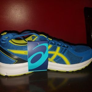 Men's sneakers size 13